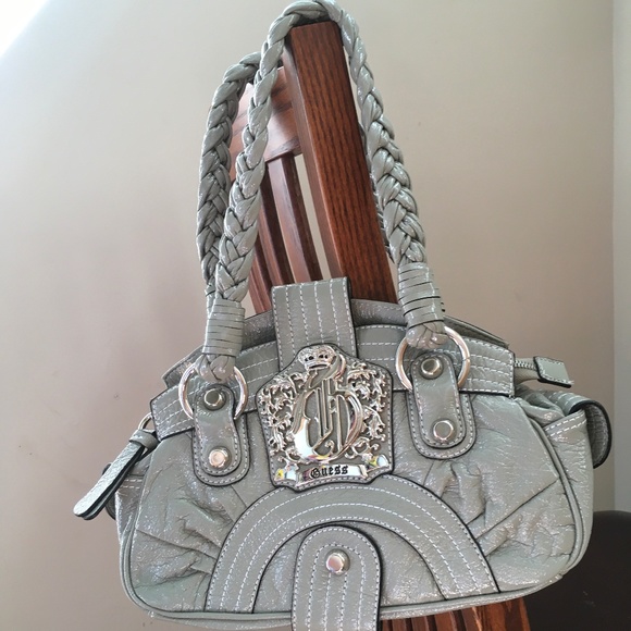 Authentic Guess Shoulder Bag Women. - Picture 1 of 9